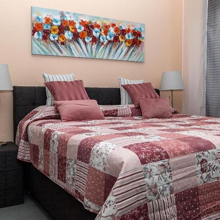 Bit-City Studio Und Appartement Bitburg Extérieur photo