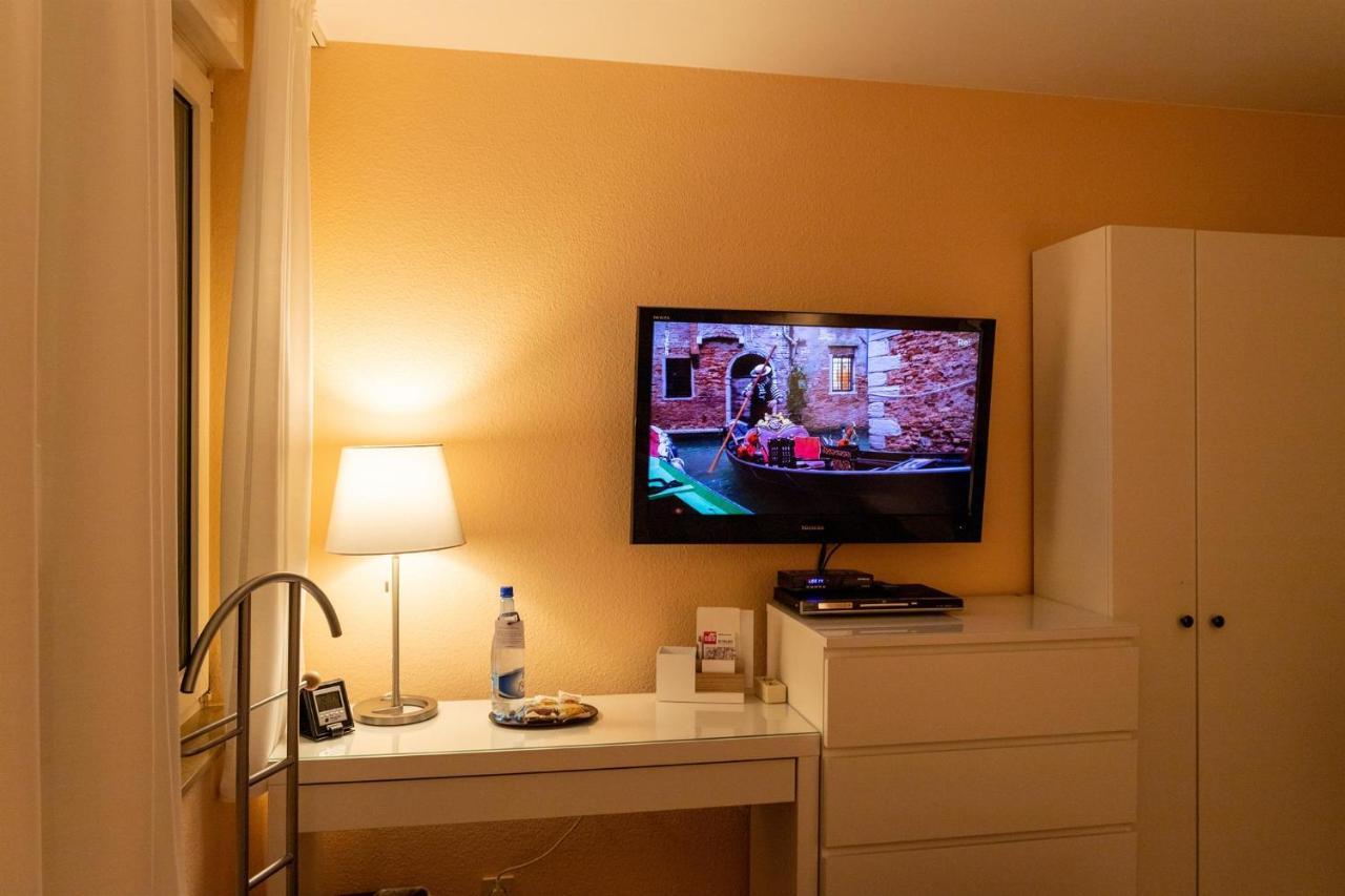Bit-City Studio Und Appartement Bitburg Extérieur photo
